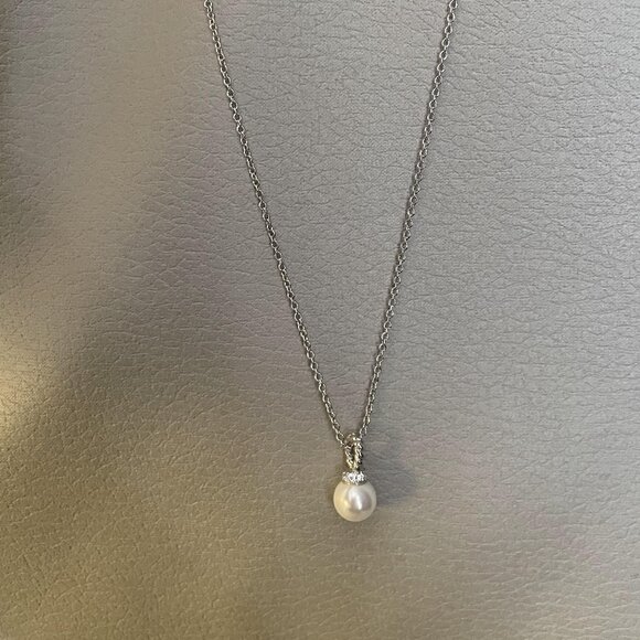 DAVID YURMAN Necklace Petite Solar with Pearl and Diamonds Pendant - Picture 3 of 8